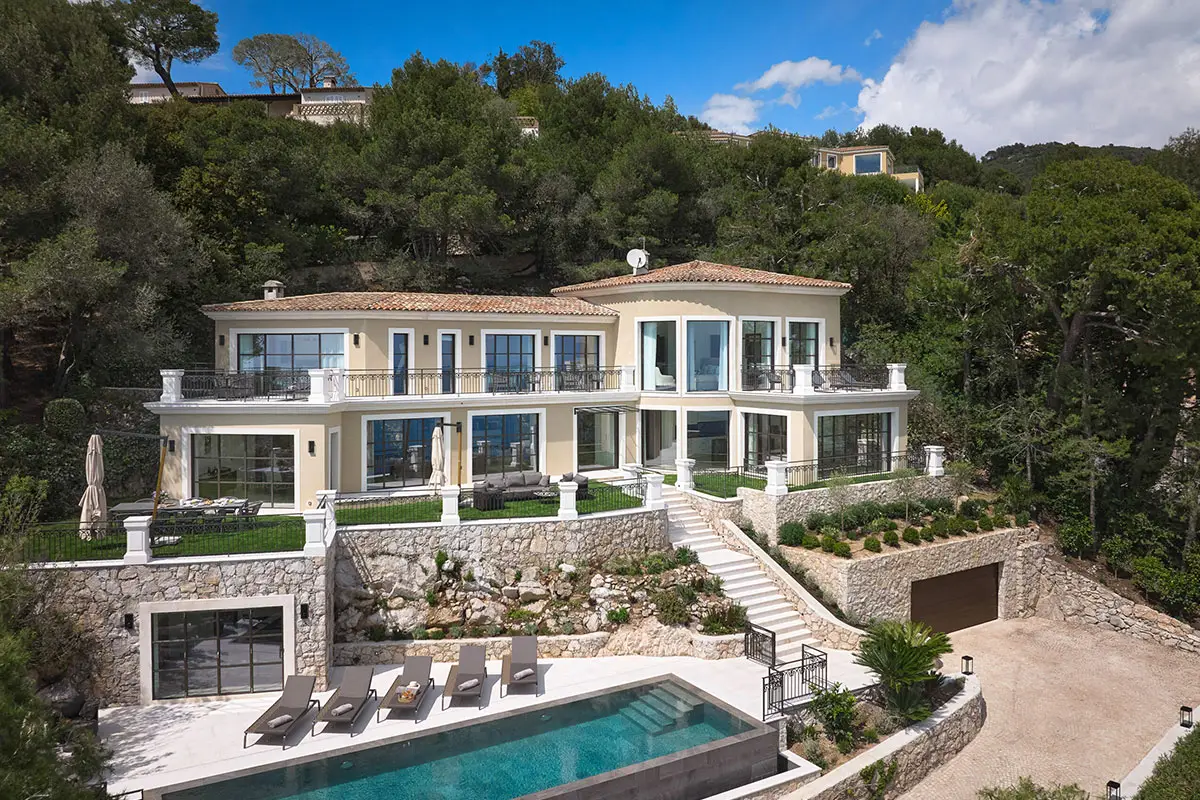 Buying a forest villa in the North